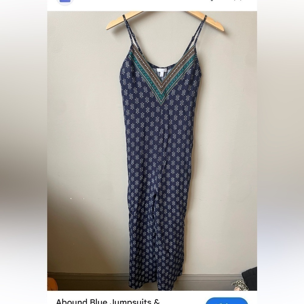 EUC Abound Blue Print Jumpsuit Size Medium